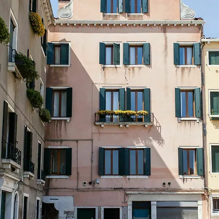 Prince Apartments Daire *